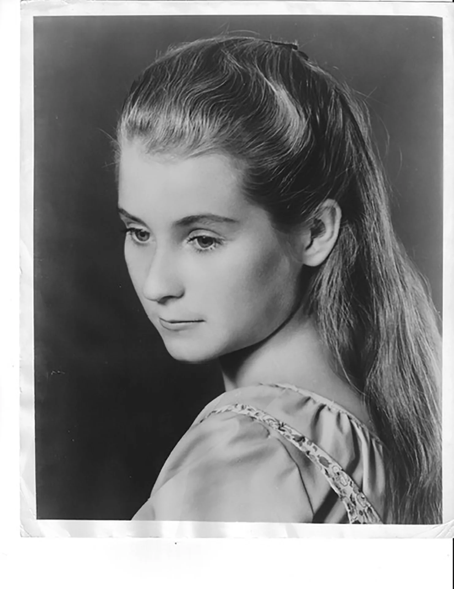 Portrait by Sid Avery